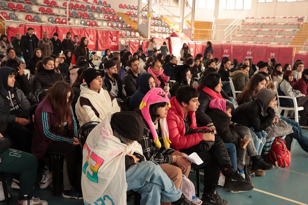 Más de 300 jóvenes participaron del encuentro “Jóvenes y Memoria” en Morón