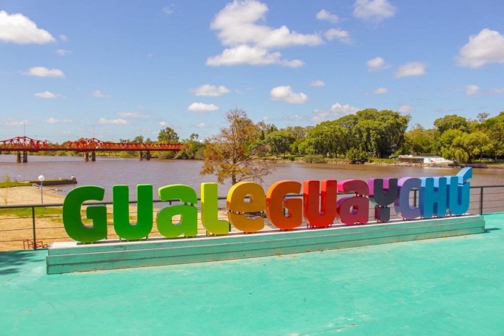 Gualeguaychú: carnaval, termas y naturaleza en un solo destino irresistible