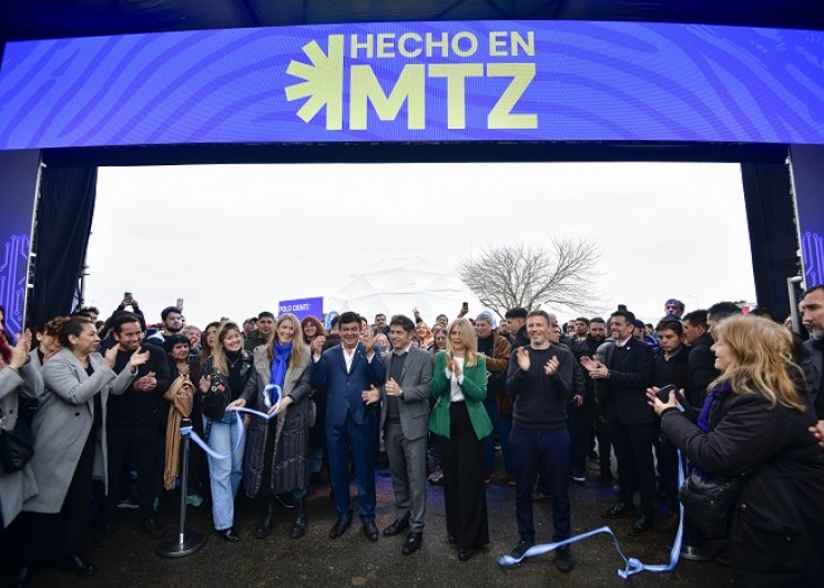 Kicillof encabezó la apertura de la Expo “Hecho en MTZ” en La Matanza