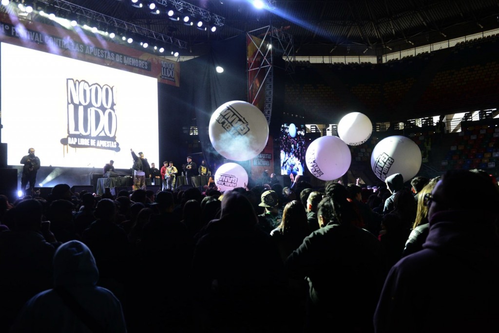“NOoo Ludo!”: la Ciudad lanzó su primer festival contra las apuestas online en menores con freestyle, arte urbano y mensajes claros