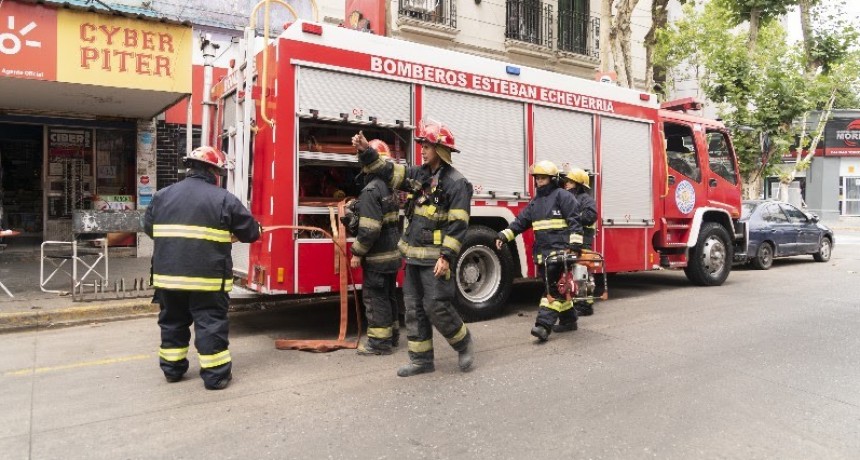 Esteban Echeverría destinó más de $3 millones en combustible para Bomberos Voluntarios en junio