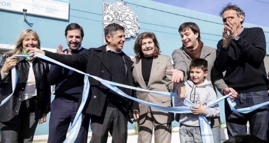 Kicillof inauguró un nuevo Centro de Atención Primaria en Carlos Tejedor y anunció obras viales y mejoras en seguridad