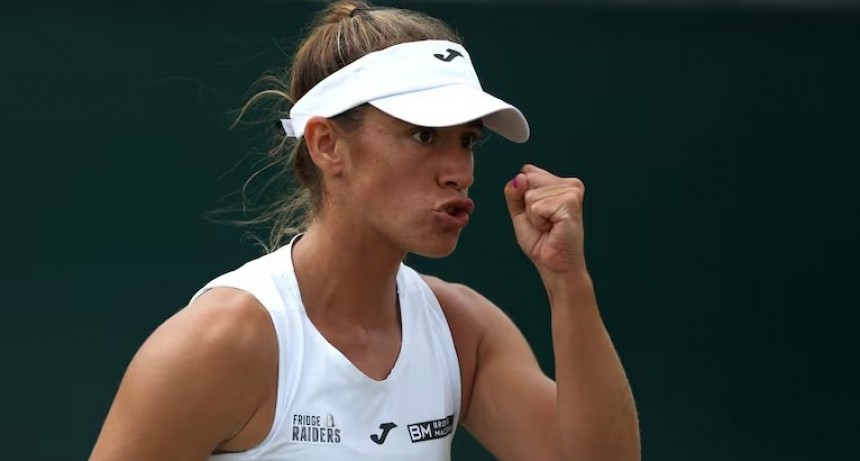 Wimbledon: Solana Sierra hizo historia y se metió en octavos tras vencer a Bucsa