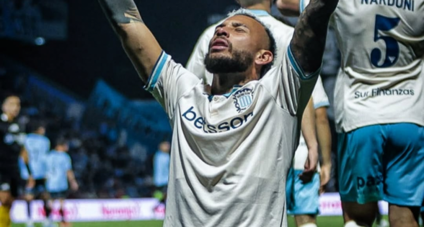 Racing consiguió su primer triunfo en el Torneo Clausura en su visita a Belgrano