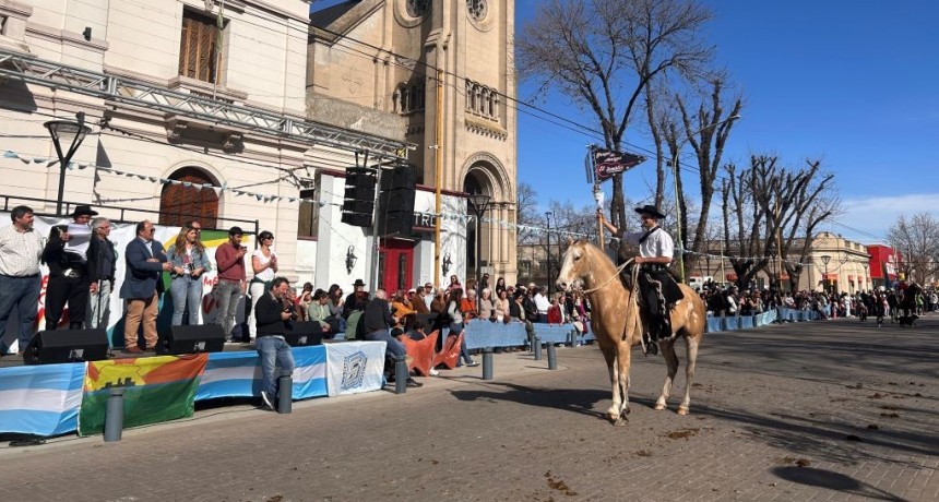  Saladillo cumple 162 años y festeja con Los Totoras