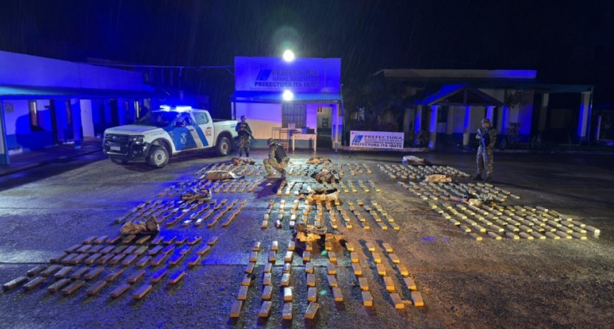 Corrientes: Prefectura incautó más de 400 kilos de marihuana valuados en mil millones de pesos
