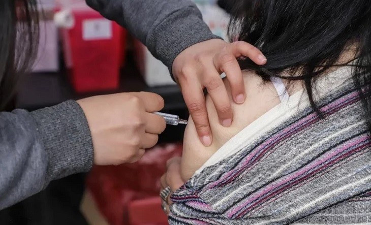 La Matanza mantiene la vacunaci&oacute;n durante la semana corta de julio