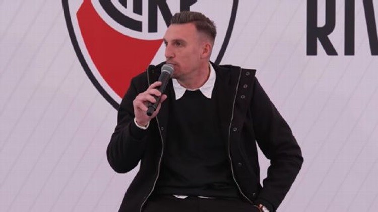 Armani se despidi&oacute; de River entre l&aacute;grimas: &ldquo;Gracias por permitirme vivir el sue&ntilde;o m&aacute;s grande de mi vida&rdquo;
