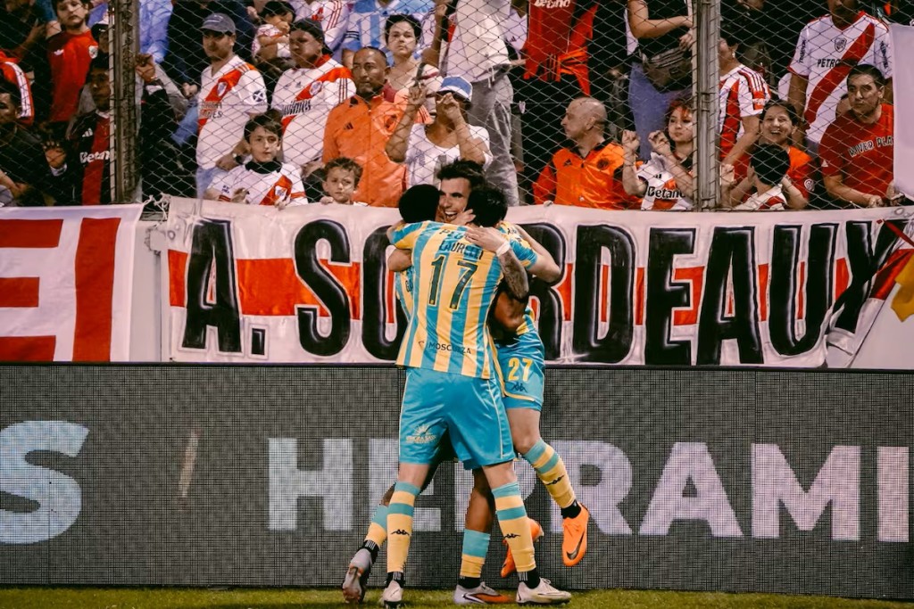Aldosivi sorprendi&oacute; a River, lo gole&oacute; en Salta y lo dej&oacute; afuera de la Copa Argentina