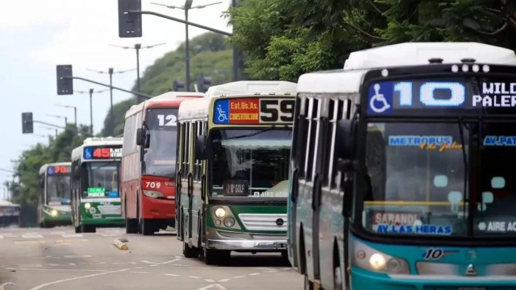 Final del Mundial: varias l&iacute;neas de colectivos interrumpir&aacute;n el servicio durante Argentina-Espa&ntilde;a