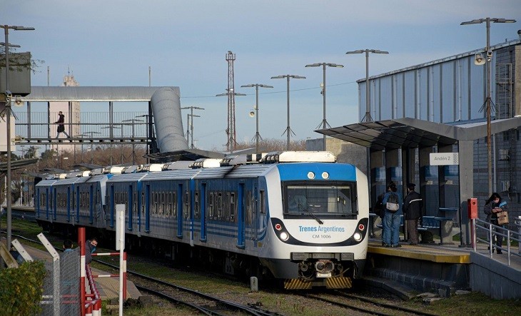 Atenci&oacute;n usuarios del Sarmiento: este fin de semana el tren no llegar&aacute; a Once durante varias horas