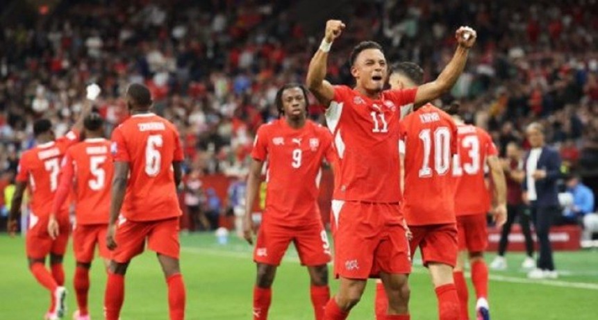Suiza impuso su jerarqu&iacute;a, elimin&oacute; a Argelia y se meti&oacute; en octavos del Mundial