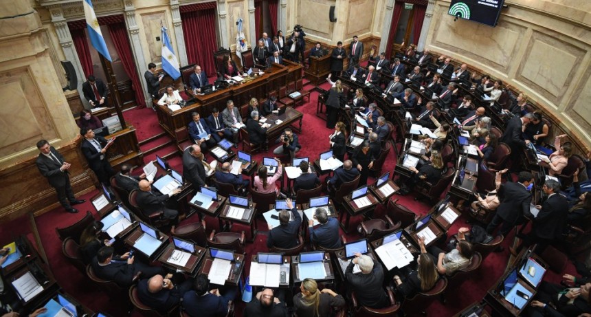 La Libertad Avanza busca aprobar una ley clave sobre propiedad privada, pero enfrenta resistencia en el Senado