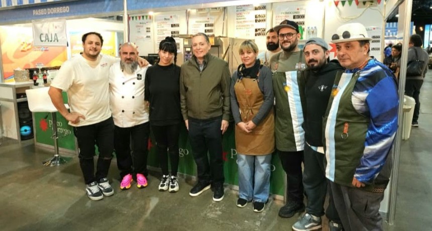 Esteban Echeverr&iacute;a llev&oacute; sus sabores a Caminos y Sabores y promocion&oacute; el Paseo Dorrego