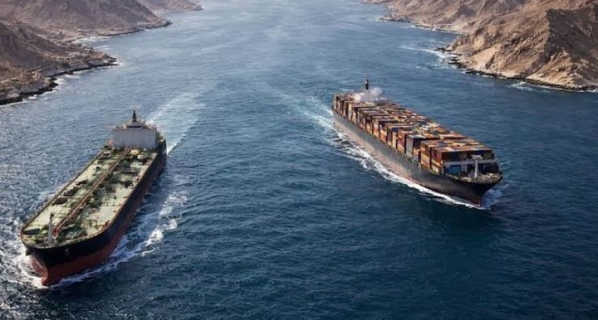 Estados Unidos e Ir&aacute;n vuelven a intercambiar ataques y crece el temor por el estrecho de Ormuz