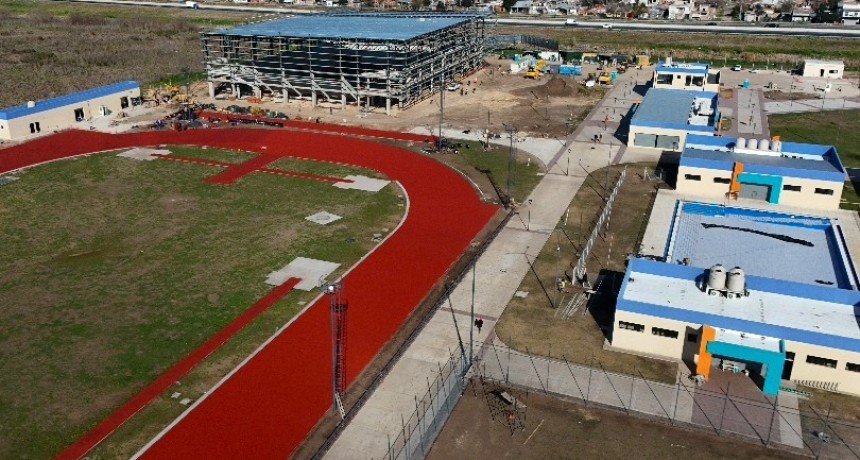 El Mega Polideportivo de Virrey del Pino ya ingres&oacute; en su etapa final de construcci&oacute;n