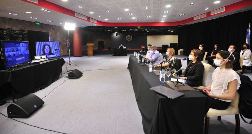 Carla Vizzotti convocó a una nueva reunión para compartir los datos preliminares del análisis interino del estudio de esquemas heterólogos de vacunación contra COVID-19