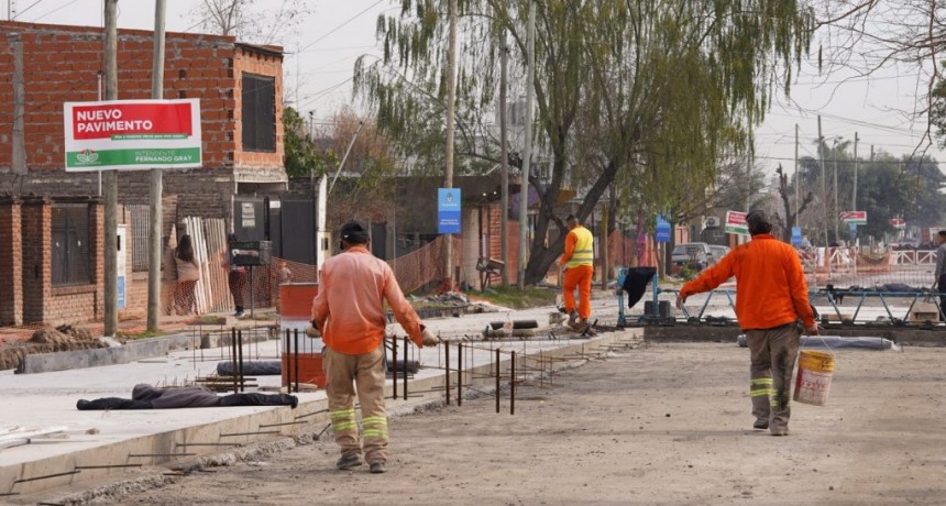 Avanza la obra de pavimentación de la avenida Constanzó