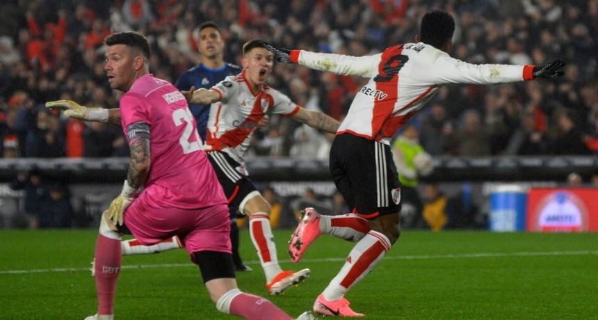 River Plate avanza con autoridad a cuartos de final de la Copa Libertadores 2024 tras vencer a Talleres