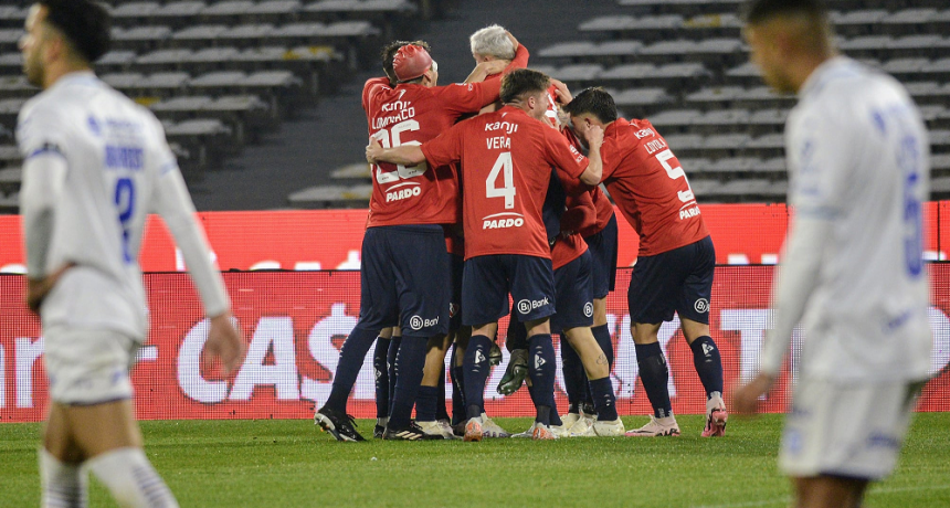 Independiente avanza a cuartos de la Copa Argentina con contundente 3-0 sobre Godoy Cruz