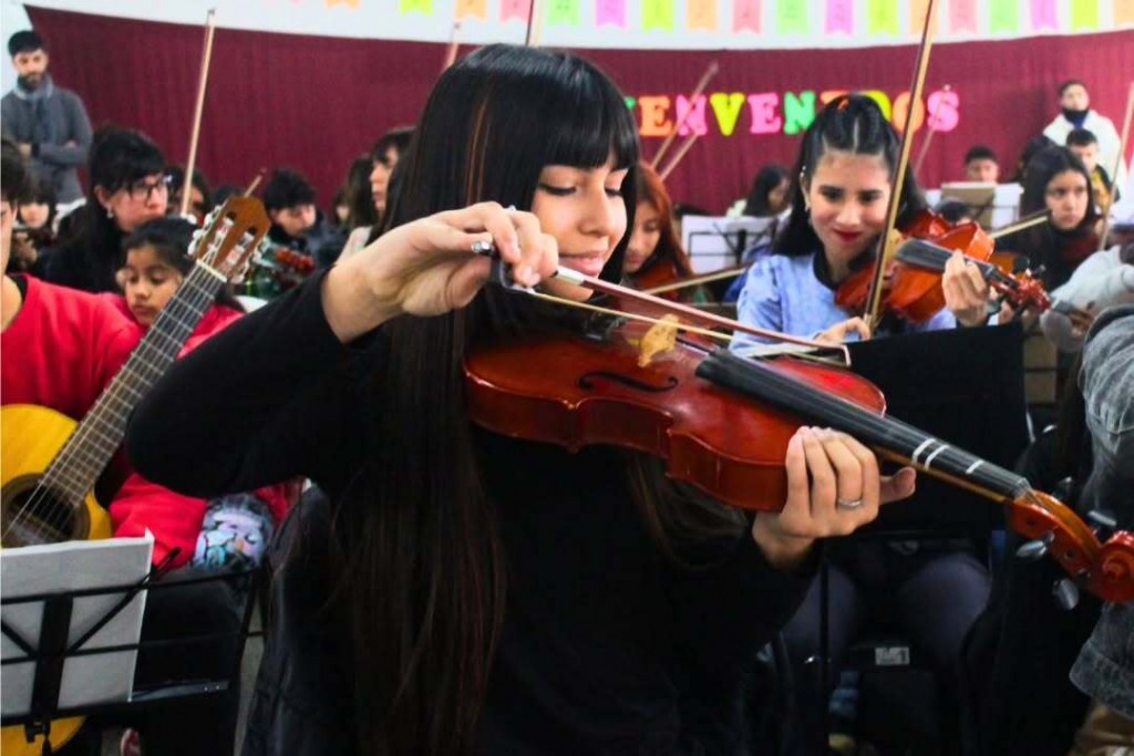 Morón puso en marcha Unidades Culturales para acercar el arte a todos los barrios
