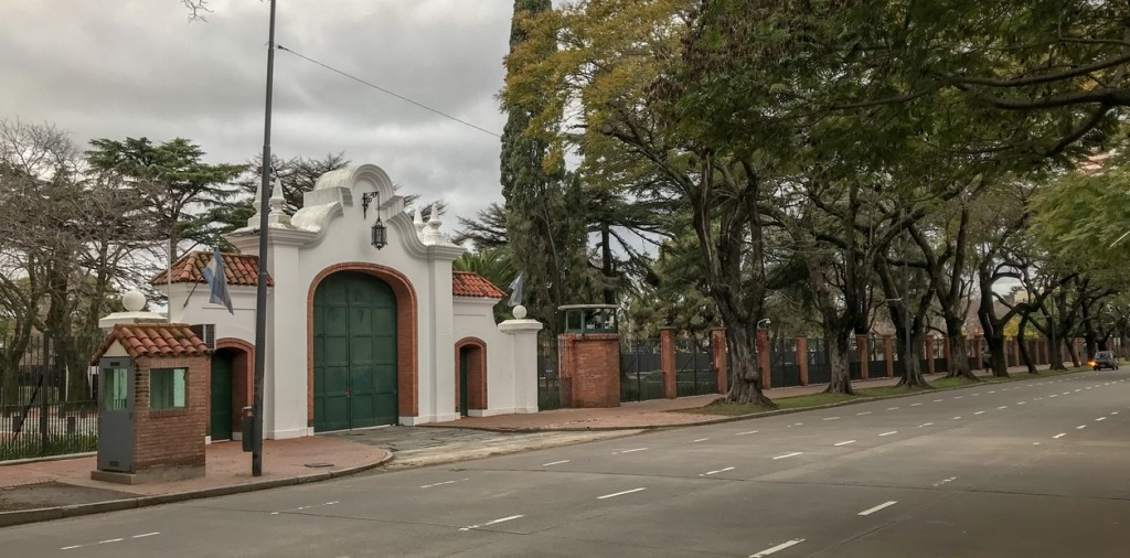 Milei buscó blindar en Olivos los vetos a leyes de jubilaciones y discapacidad