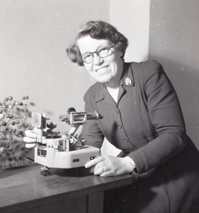  Helen Dick Megaw, la mujer que descubrió la belleza oculta de los cristales