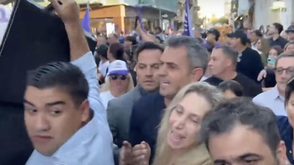 Corrientes: repudio y corridas obligaron a karina Milei y Menem a suspender el cierre de campaña