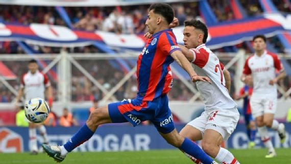 San Lorenzo no pudo aprovechar el hombre de más y empató sin goles con Huracán