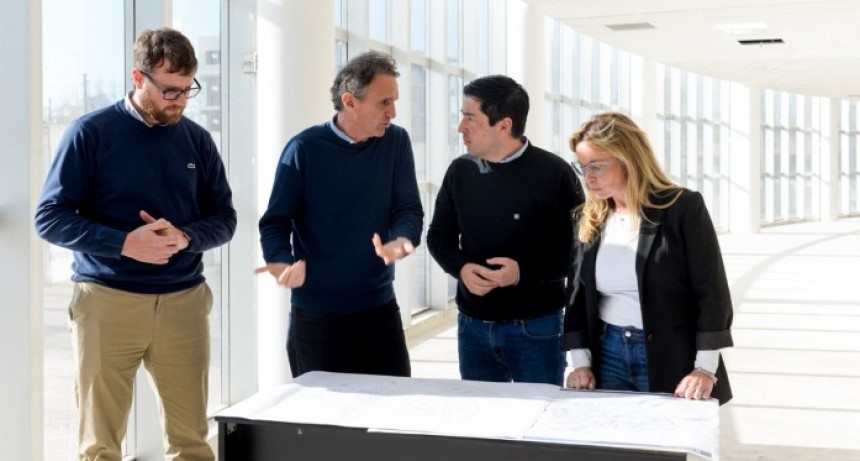 Katopodis advirtió que “la motosierra de Milei” pone en riesgo el sistema de salud