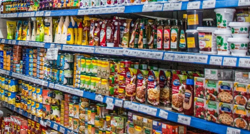 La inflación de julio desaceleró, pero el poder adquisitivo sigue en caída