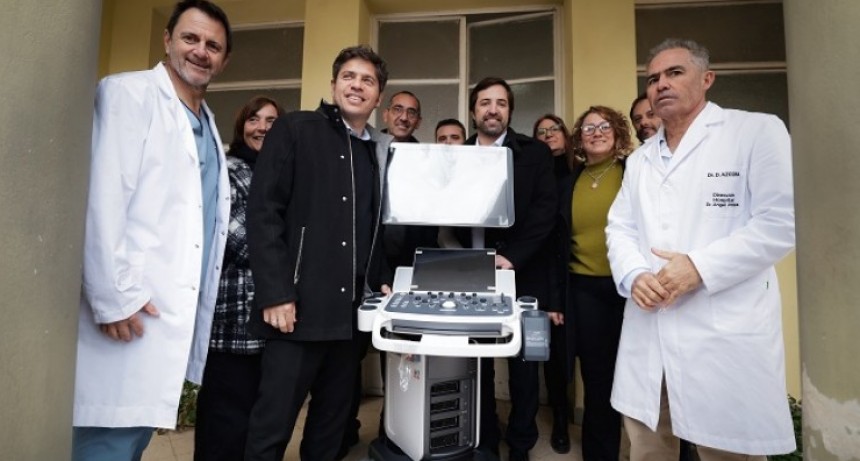 Kicillof llevó más salud a Azul: nuevo laboratorio, ambulancia y equipamiento de última generación