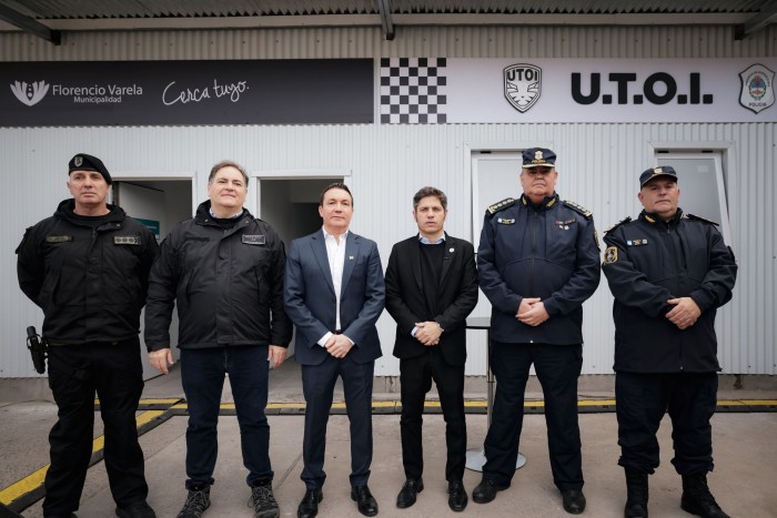 Kicillof inaugur&oacute; una nueva base de la UTOI en Florencio Varela y sum&oacute; m&oacute;viles para reforzar la seguridad