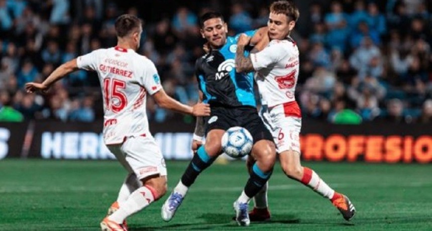 Argentinos Juniors gan&oacute; en C&oacute;rdoba y qued&oacute; como &uacute;nico l&iacute;der del Clausura con puntaje ideal