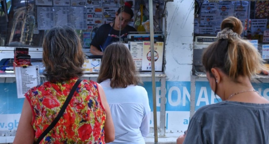 Ferias y Mercados Bonaerenses llegan a los barrios de Mor&oacute;n con alimentos a precios accesibles durante agosto