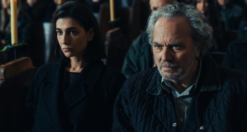 &ldquo;Los creyentes&rdquo;: la pel&iacute;cula de Netflix que esconde un inquietante misterio familiar tras una muerte inesperada
