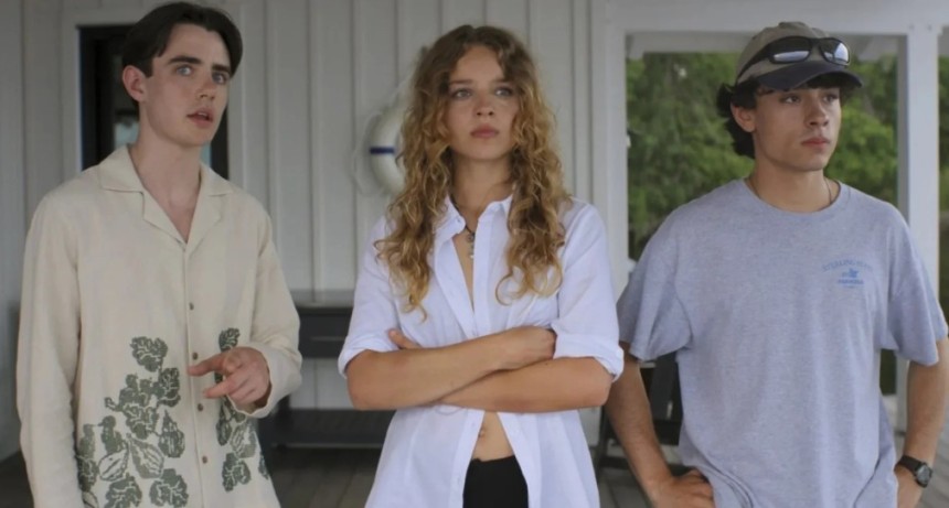 &ldquo;Sterling Point&rdquo;: la serie de Prime Video que mezcla romance, secretos familiares y una isla que cambia la vida de una adolescente