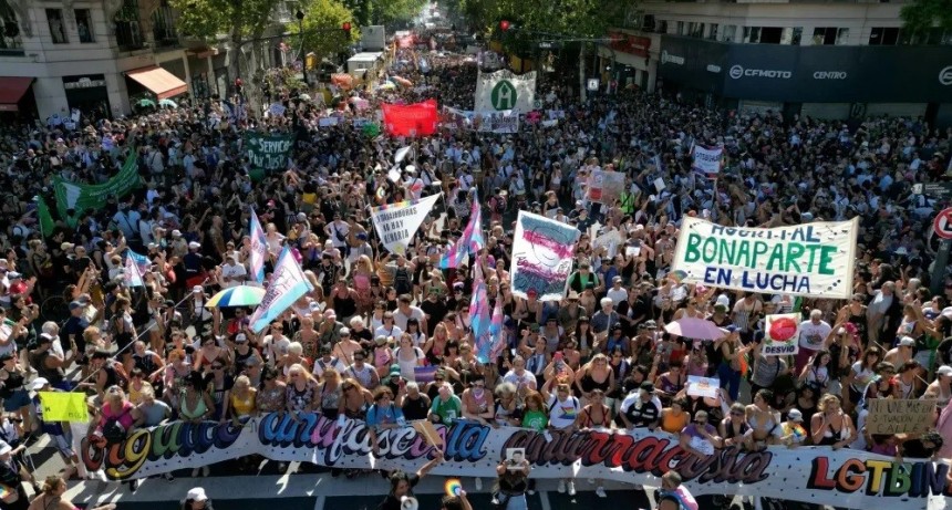Semana de protestas contra el ajuste de Milei: jubilados, docentes, pymes y endeudados salen a la calle