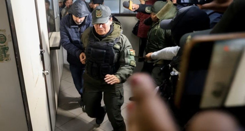 El celular de Cerimedo complica su situaci&oacute;n: hallaron un mensaje sobre Nadia Beller