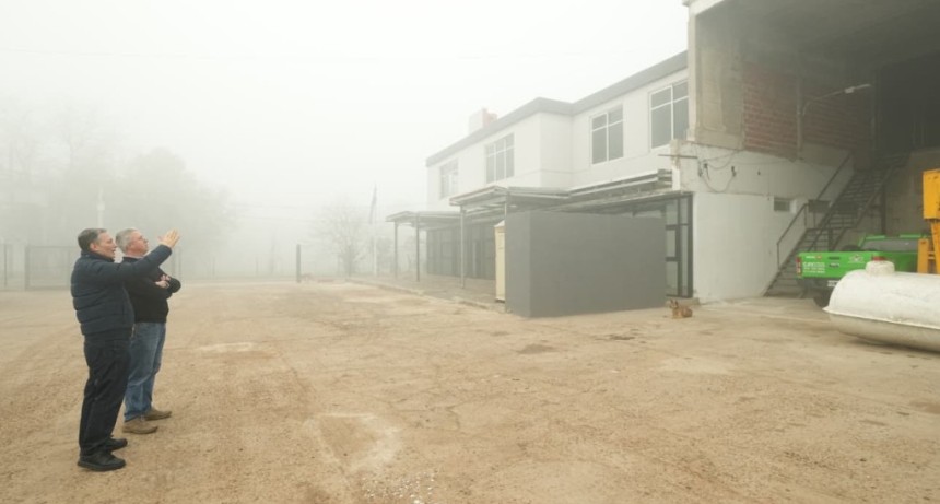 Gray supervis&oacute; las obras de la nueva Unidad Sanitaria 25 en 9 de Abril