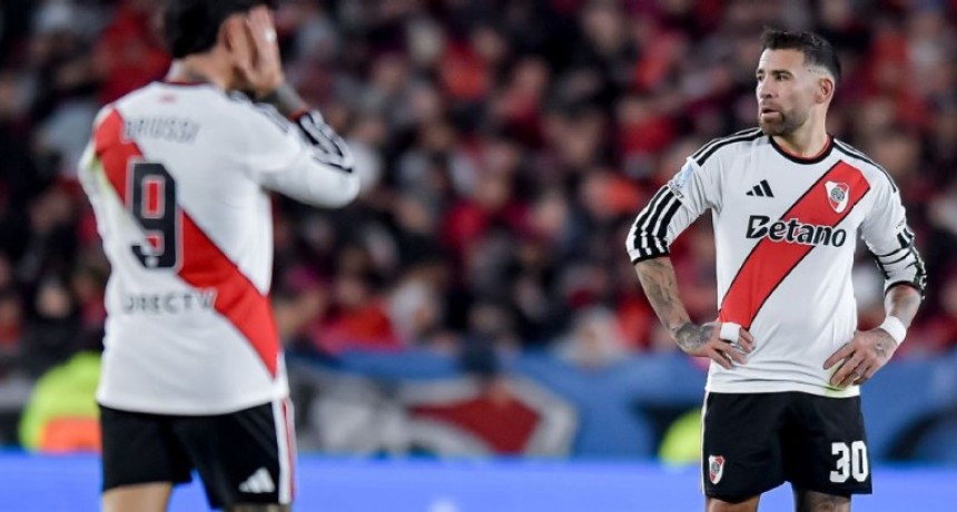 River dej&oacute; escapar una victoria que ten&iacute;a en la mano y empat&oacute; 2-2 con V&eacute;lez