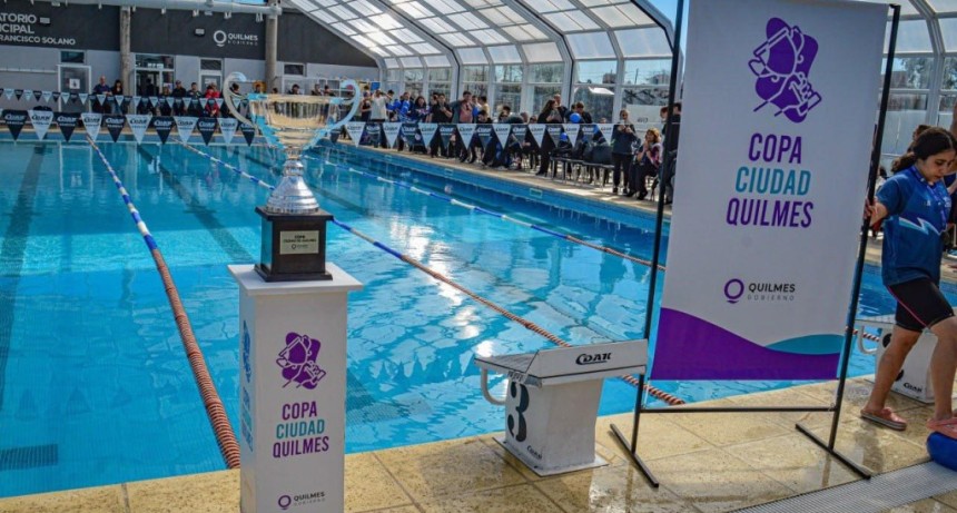 Quilmes celebr&oacute; sus 360 a&ntilde;os con una gran fiesta de la nataci&oacute;n