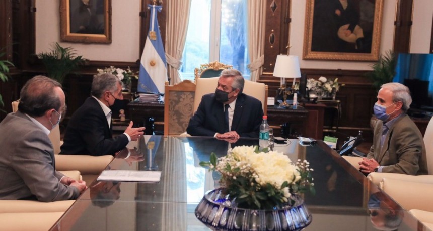 El Presidente analizó la posibilidad de expandir las exportaciones de vino a China junto a José Alberto Zuccardi y Sergio Spadone