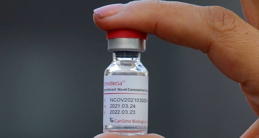Llegaron al país 200 mil vacunas monodosis del laboratorio CanSino