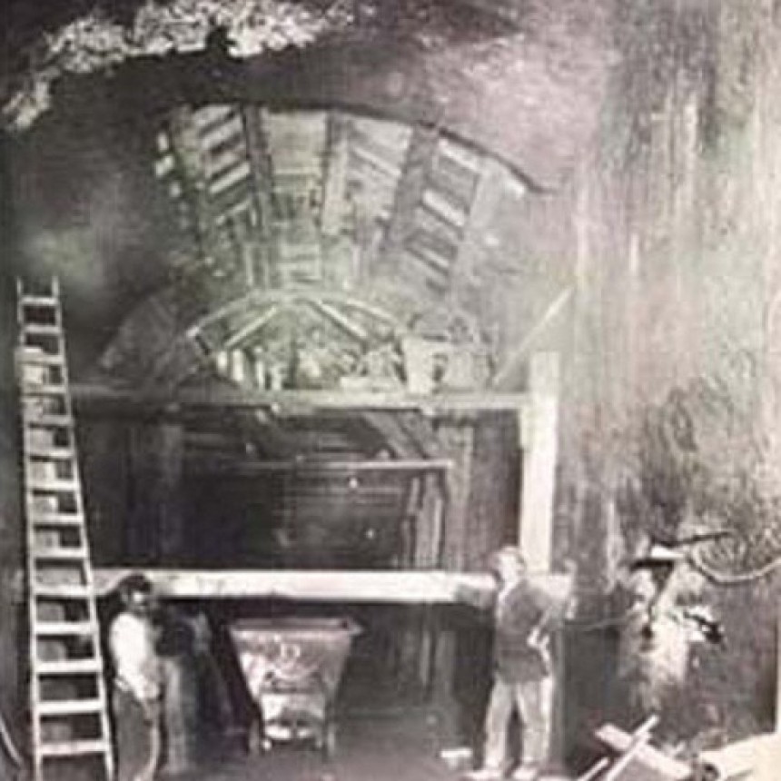 1910-1912: FFCC Oeste Historia del túnel "Once-Puerto Madero"