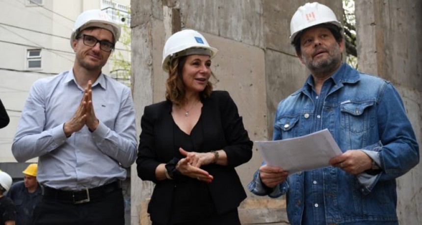 Ghi y Saintout recorrieron las obras de recuperación de la casa natal de María Elena Walsh
