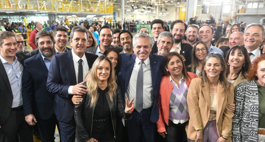 Alberto Fernández: "Esta ley le da a la industria automotriz la previsibilidad para seguir creciendo”