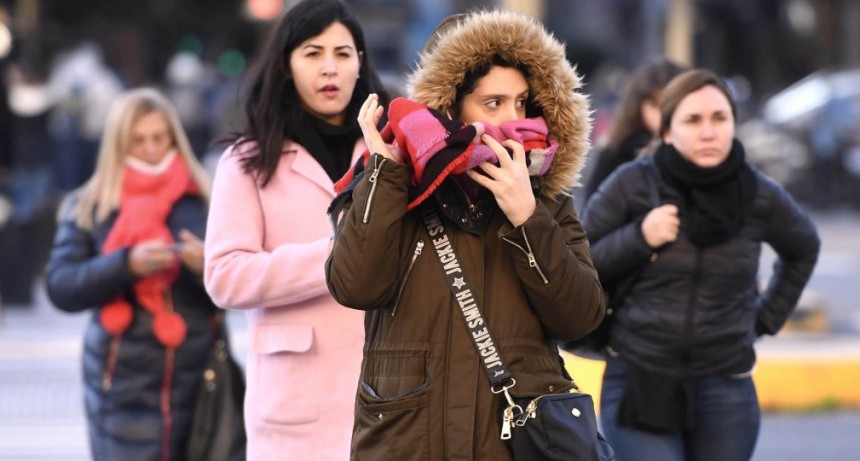 El Ministerio de Salud de la Nación dispone que ya no será obligatorio el uso de barbijo