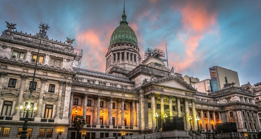 Presupuesto 2024: el Gobierno nacional estima un crecimiento del 2,7% para y una baja de la inflación