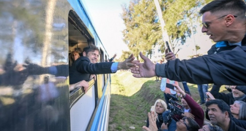 Axel Kicillof inauguró el nuevo tramo del Tren Universitario de La Plata